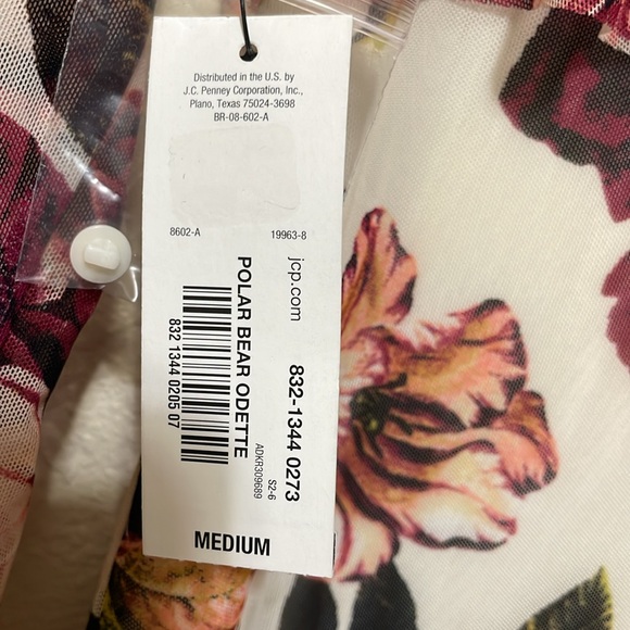 Worthington Women's Floral Blouse. Light And Flowy. Really Pretty. NWT. Size M. - Picture 8 of 8